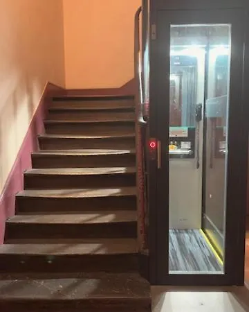 Bartissol Et Maillol ホームステイ ペルピニャン